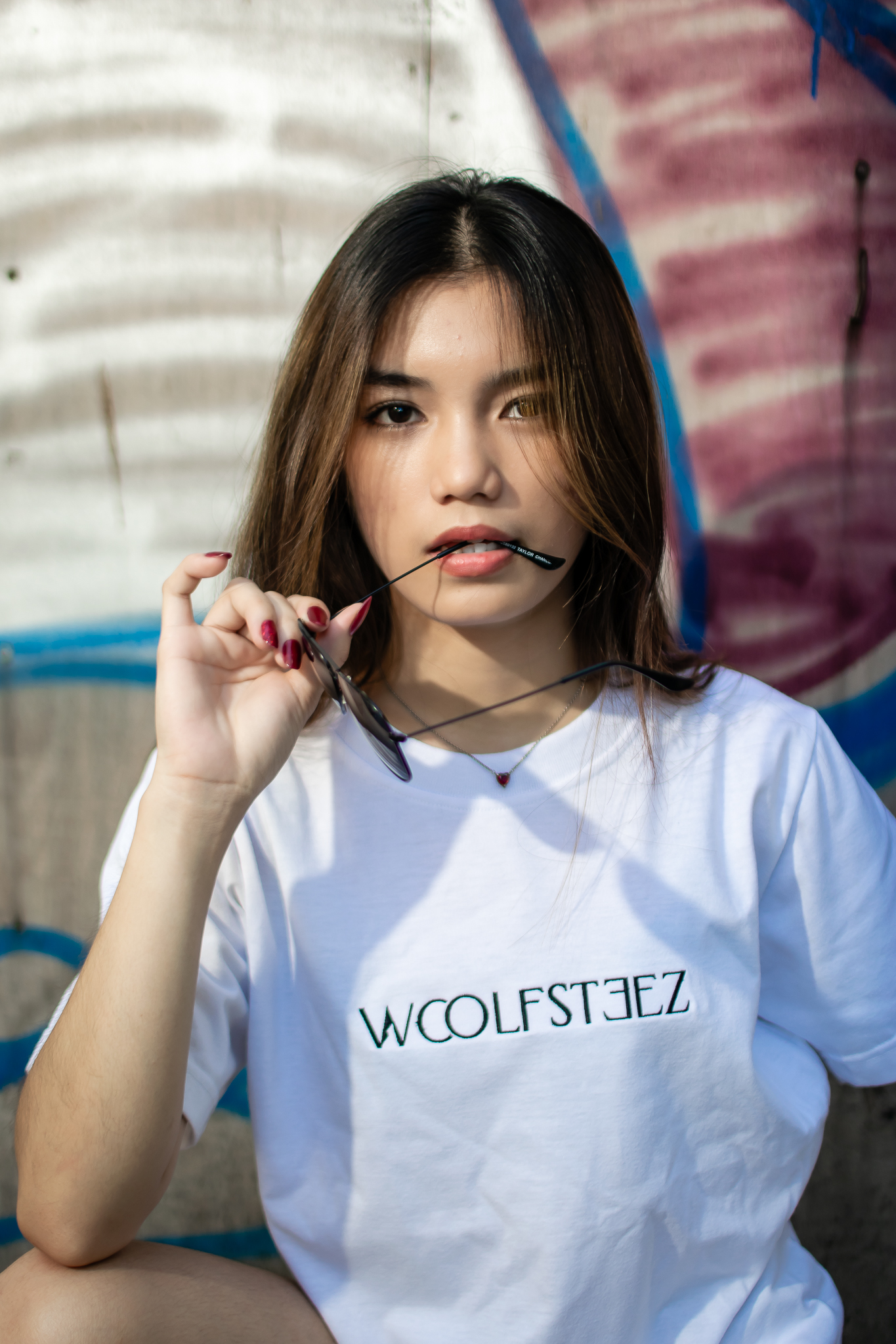 Minimalist Embroid Tee