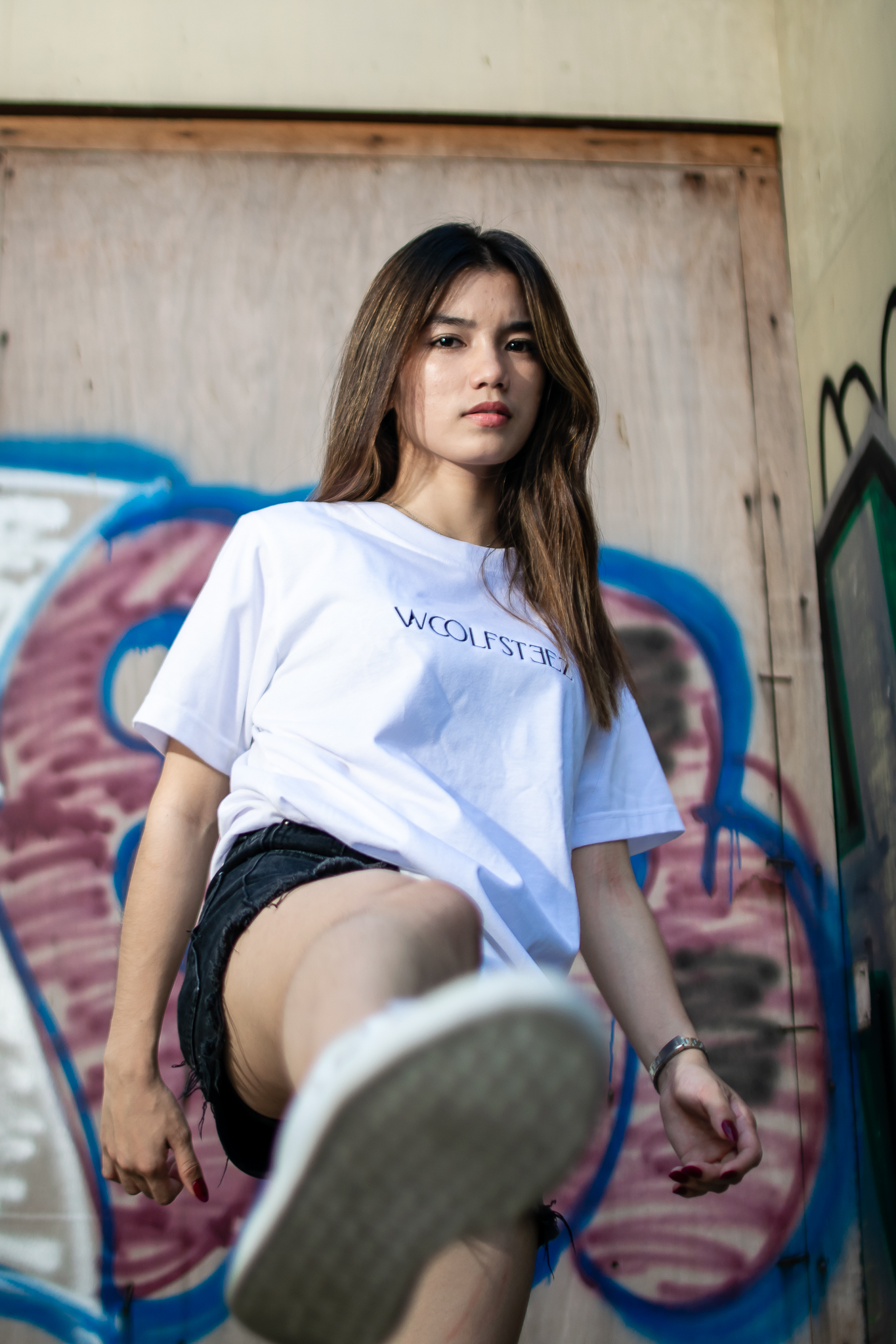 Minimalist Embroid Tee